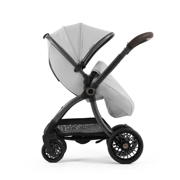 Aston Martin Stroller Package by Egg - Soft Grey - Image 11
