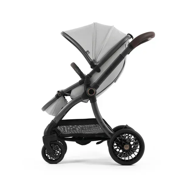 Aston Martin Stroller Package by Egg - Soft Grey - Image 16
