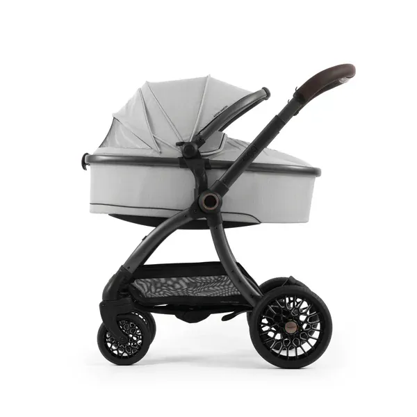 Aston Martin Stroller Package by Egg - Soft Grey - Image 19