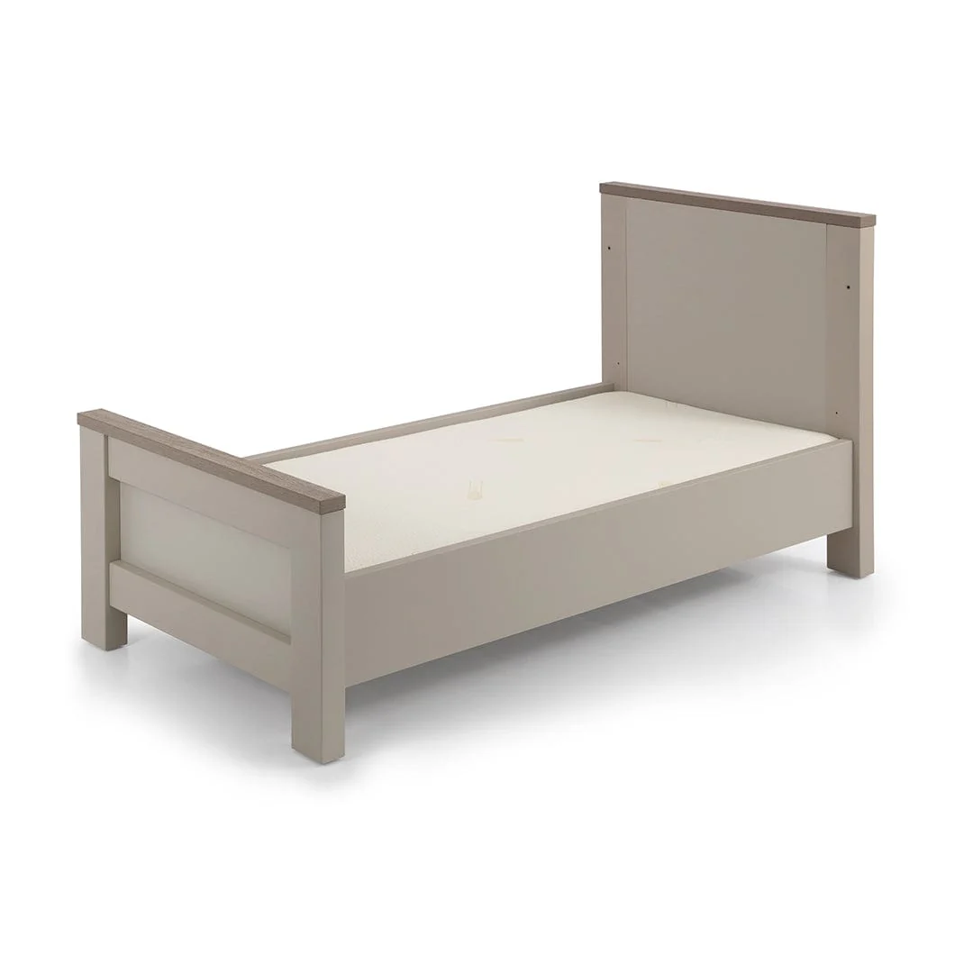 BabyStyle Bordeaux 3pc Furniture Set - Oatmeal Inc Free Spring Mattress - Image 6