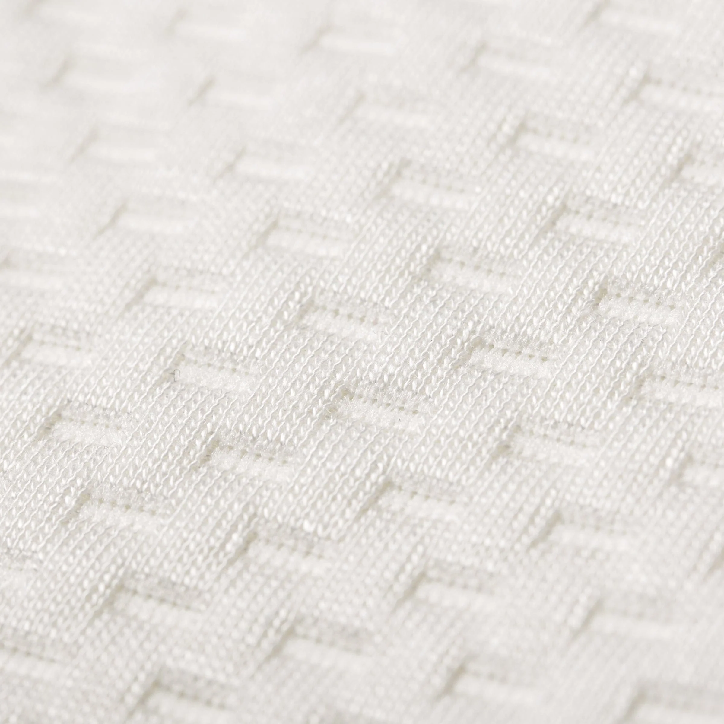 CuddleCo Signature Hypo-Allergenic Bamboo Pocket Sprung Cot Bed Mattress 140 x 70cm - Image 7
