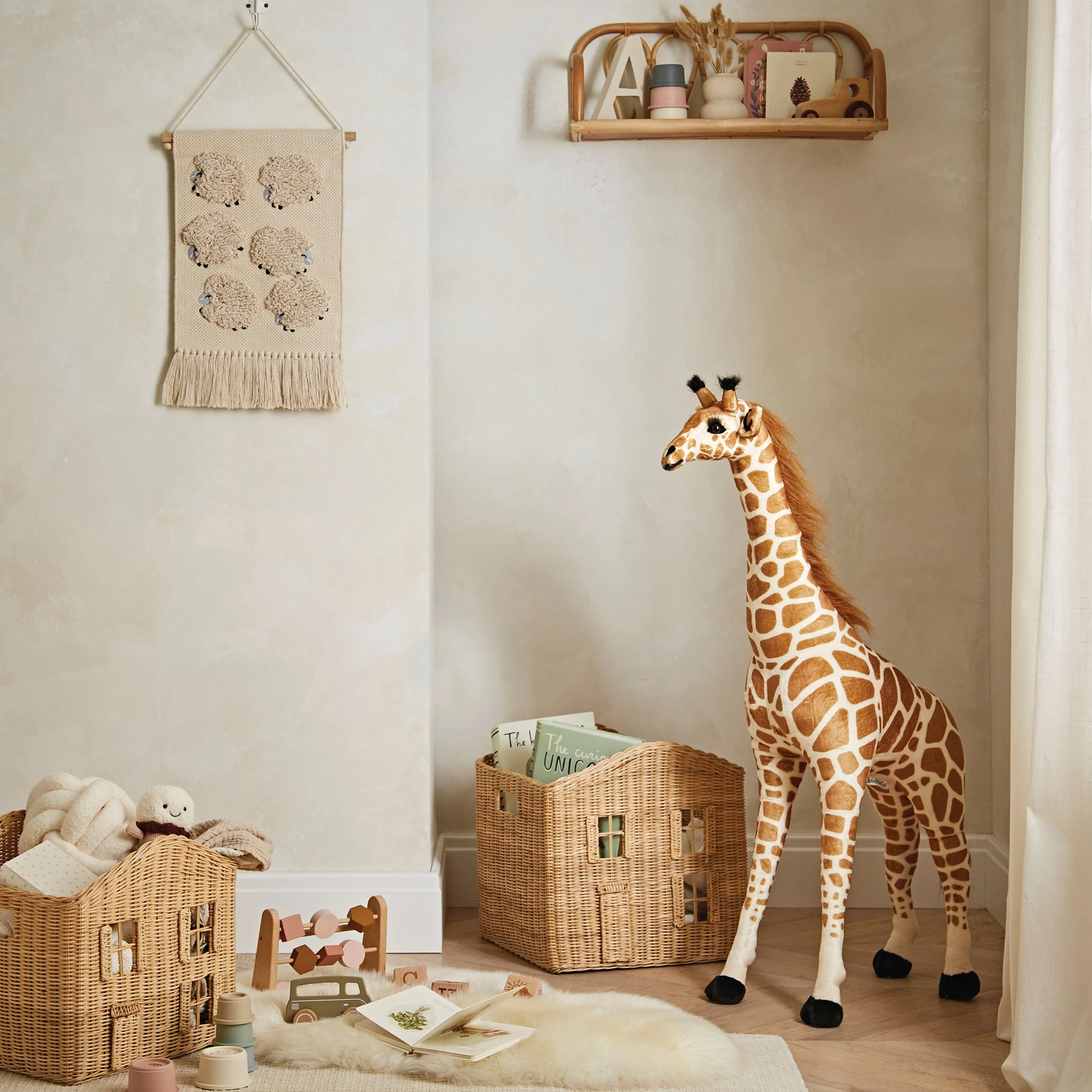 Cuddleco Standing Giraffe (100cm) - Image 3