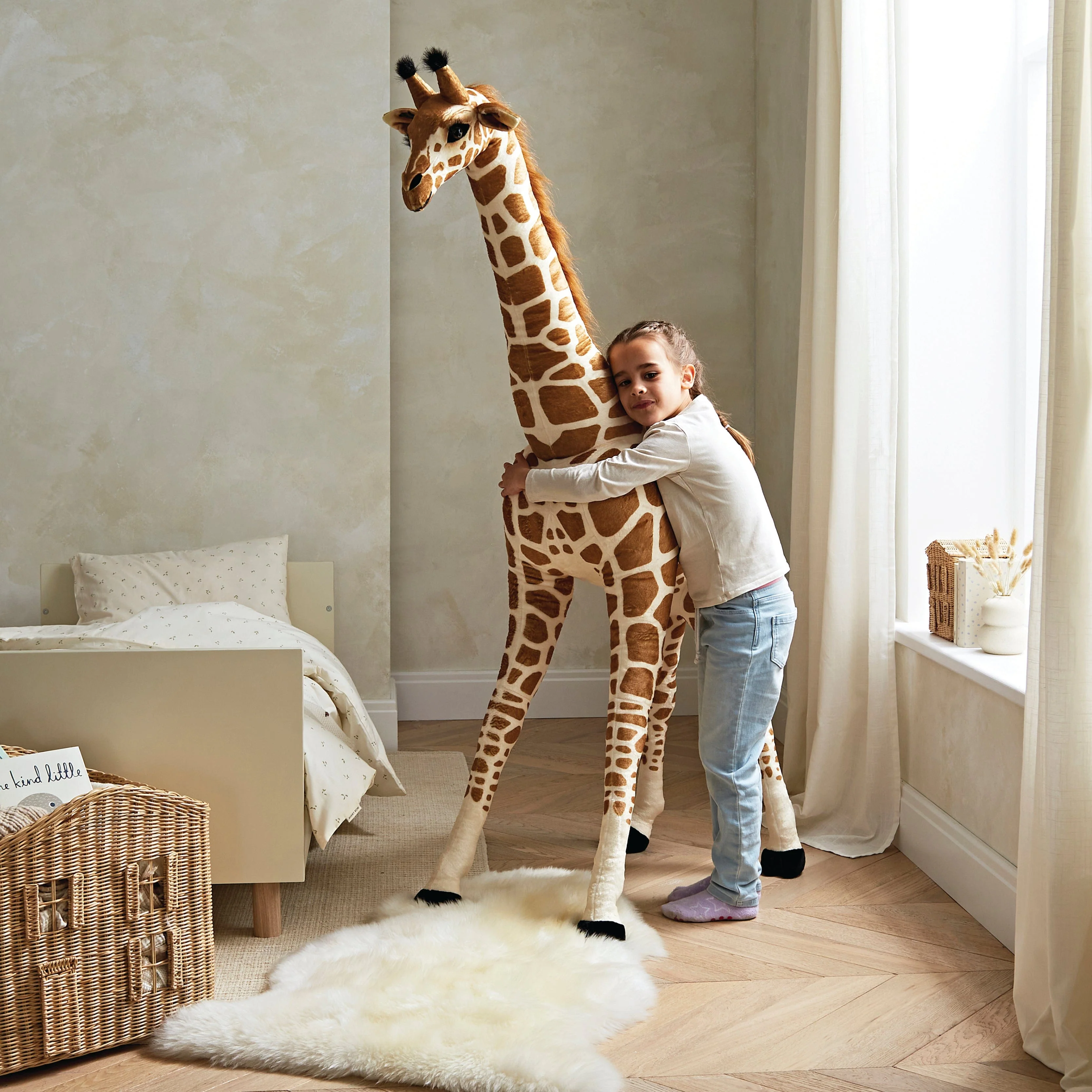 Cuddleco Standing Giraffe (170cm) - Image 3