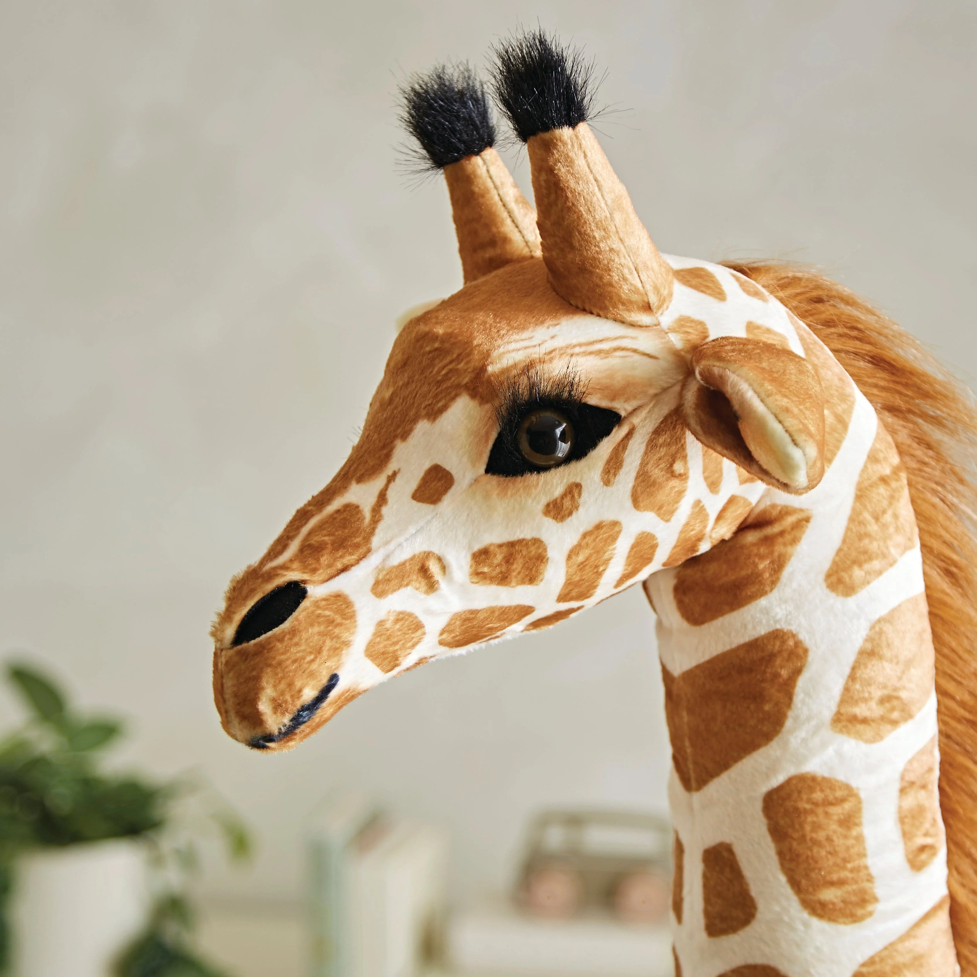 Cuddleco Standing Giraffe (170cm) - Image 4