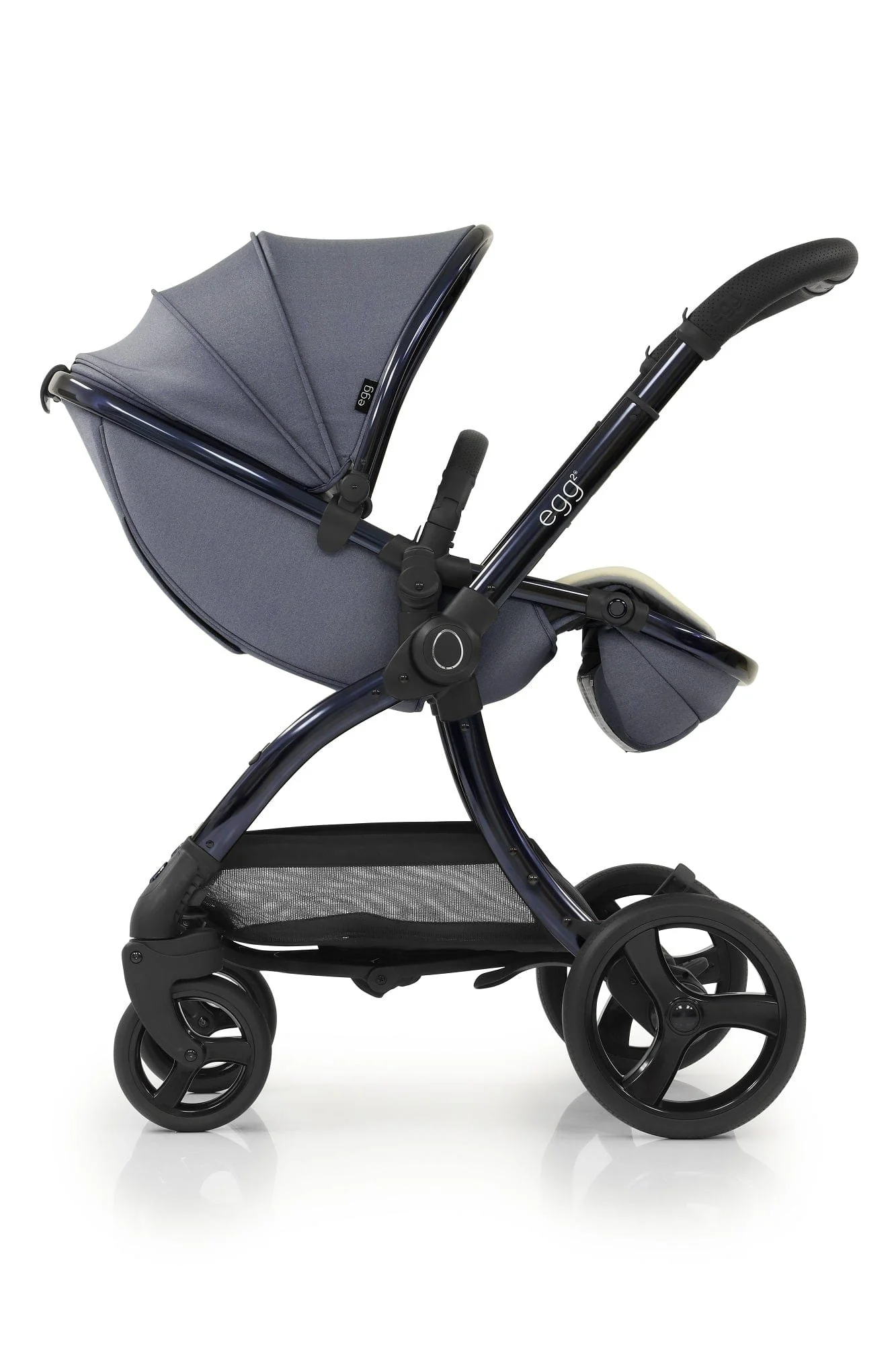 Egg 2 Stroller & Carrycot - Chambray - Image 4