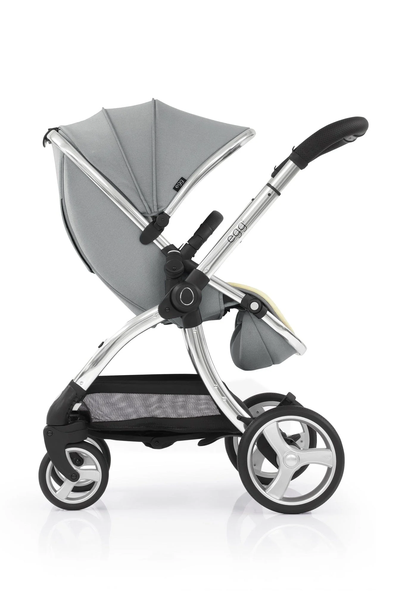 Egg 2 Tandem Stroller - Monument Grey - Image 3