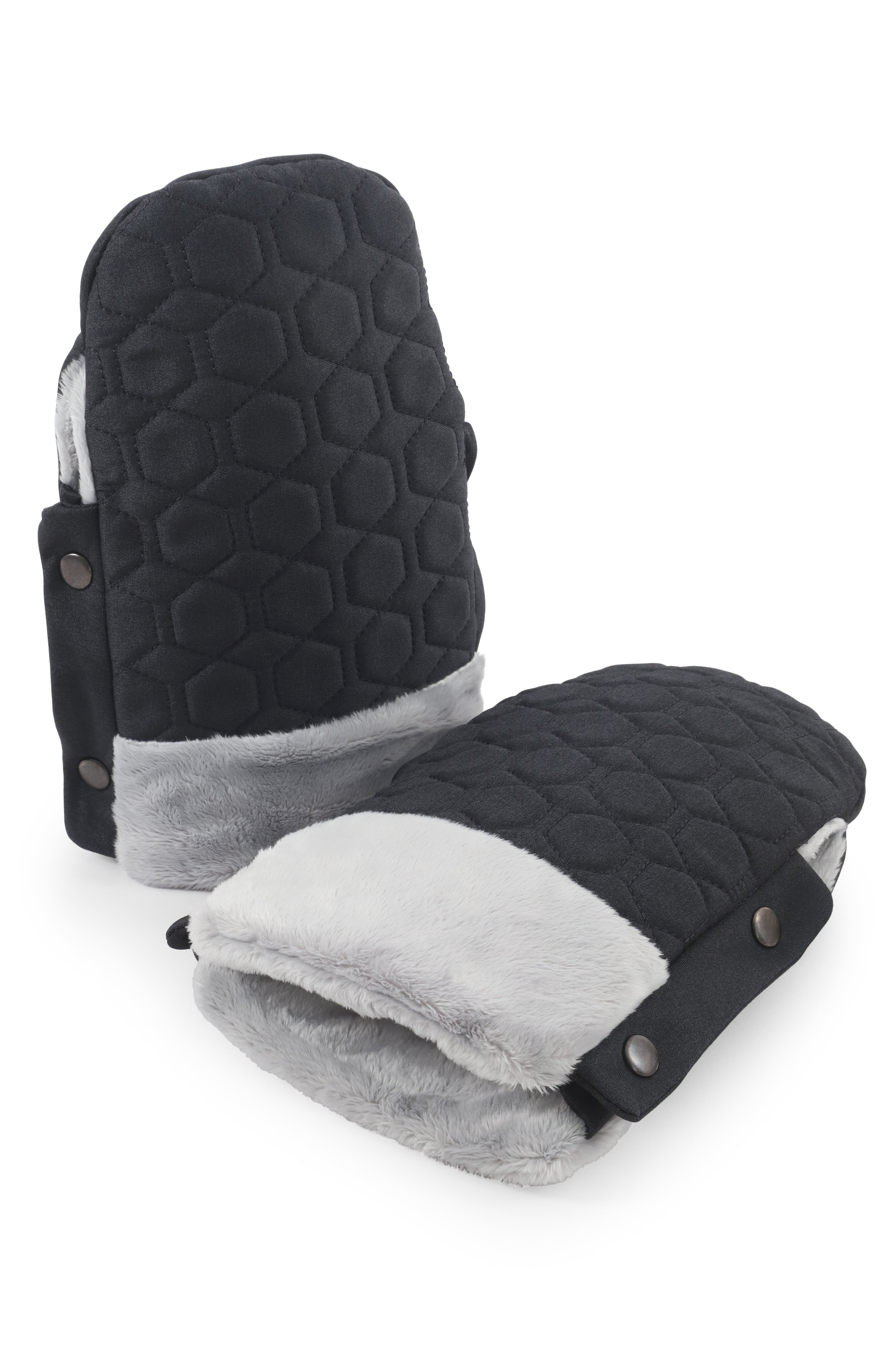 Egg 3 Handmuff - Carbonite