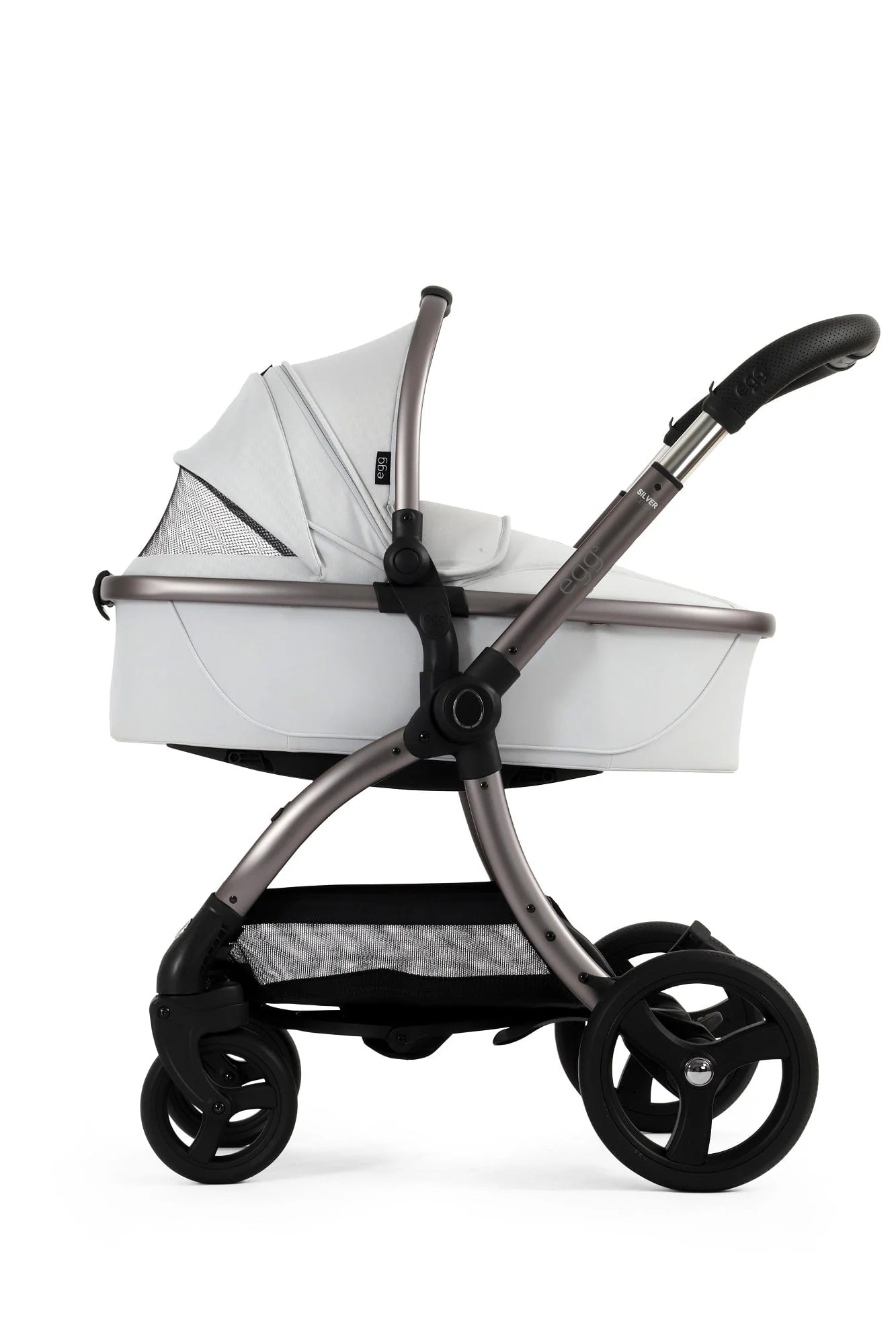 Egg 3 Luxury Cloud T i-Size Travel System - Houndstooth Silver - Image 31