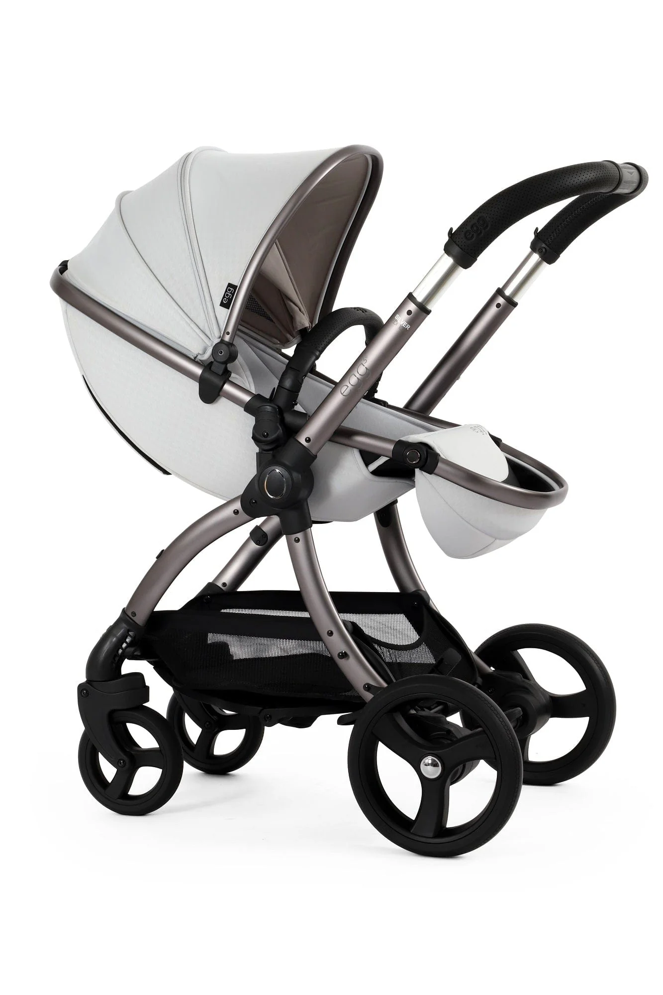 Egg 3 Luxury Pebble 360 PRO 2 Travel System - Houndstooth Silver - Image 36