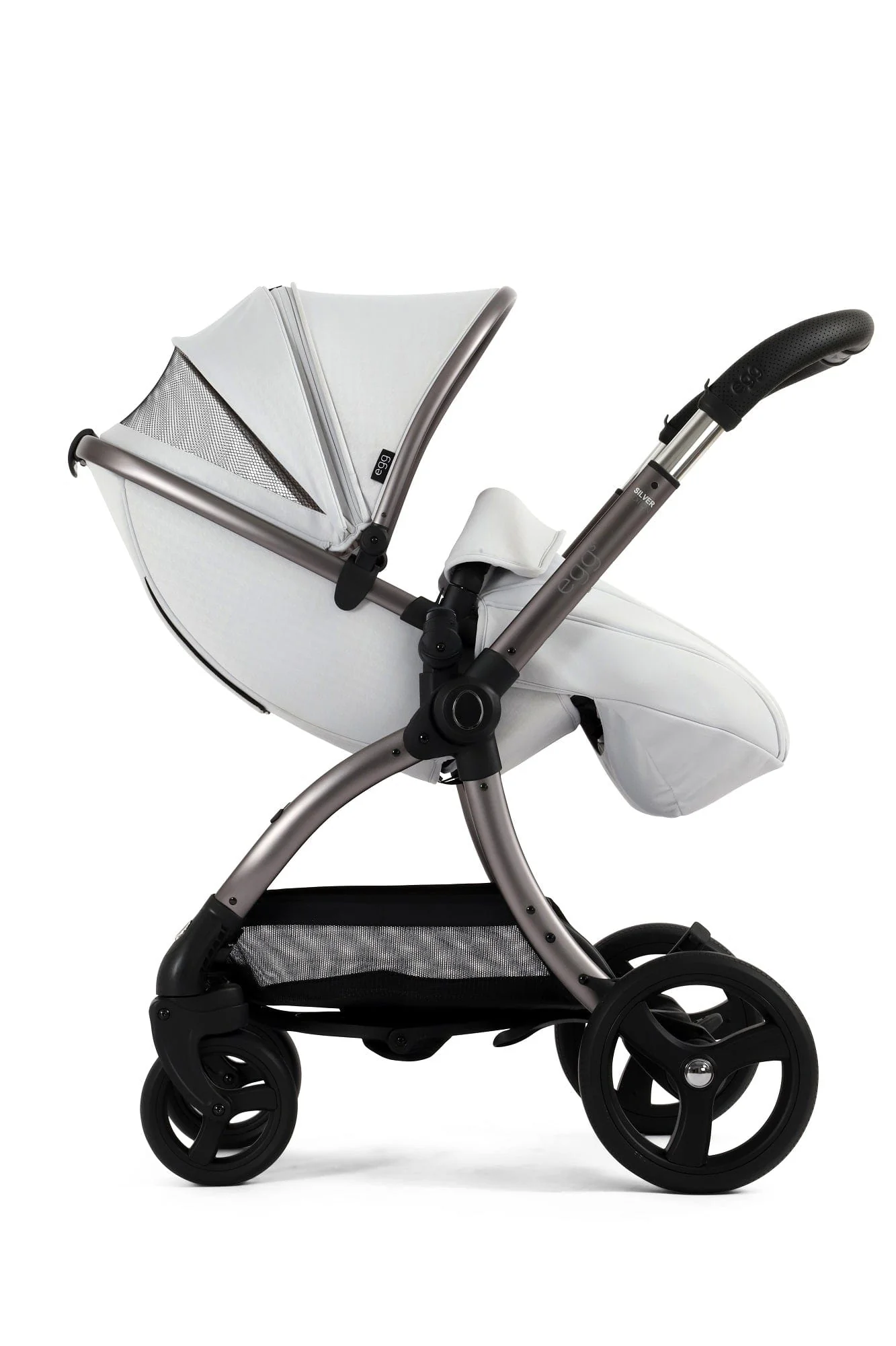 Egg 3 Luxury Pebble 360 PRO 2 Travel System - Houndstooth Silver - Image 7
