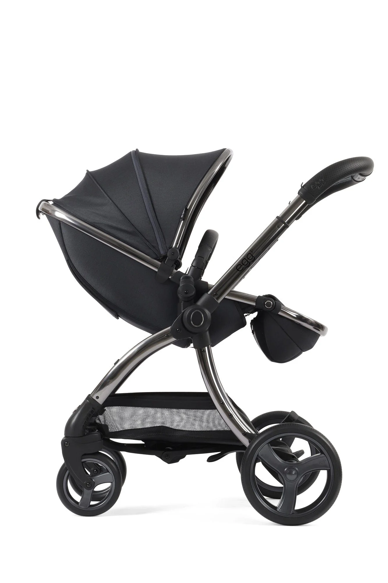 Egg 3 Luxury Pebble 360 PRO 2 Travel System - Carbonite - Image 8