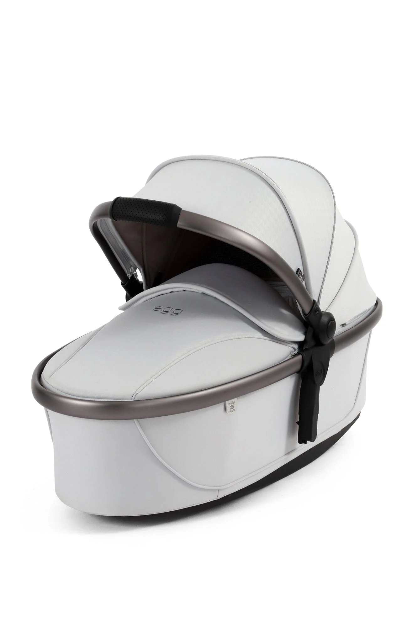 Egg 3 Stroller and Carrycot - Houndstooth Silver - Image 17