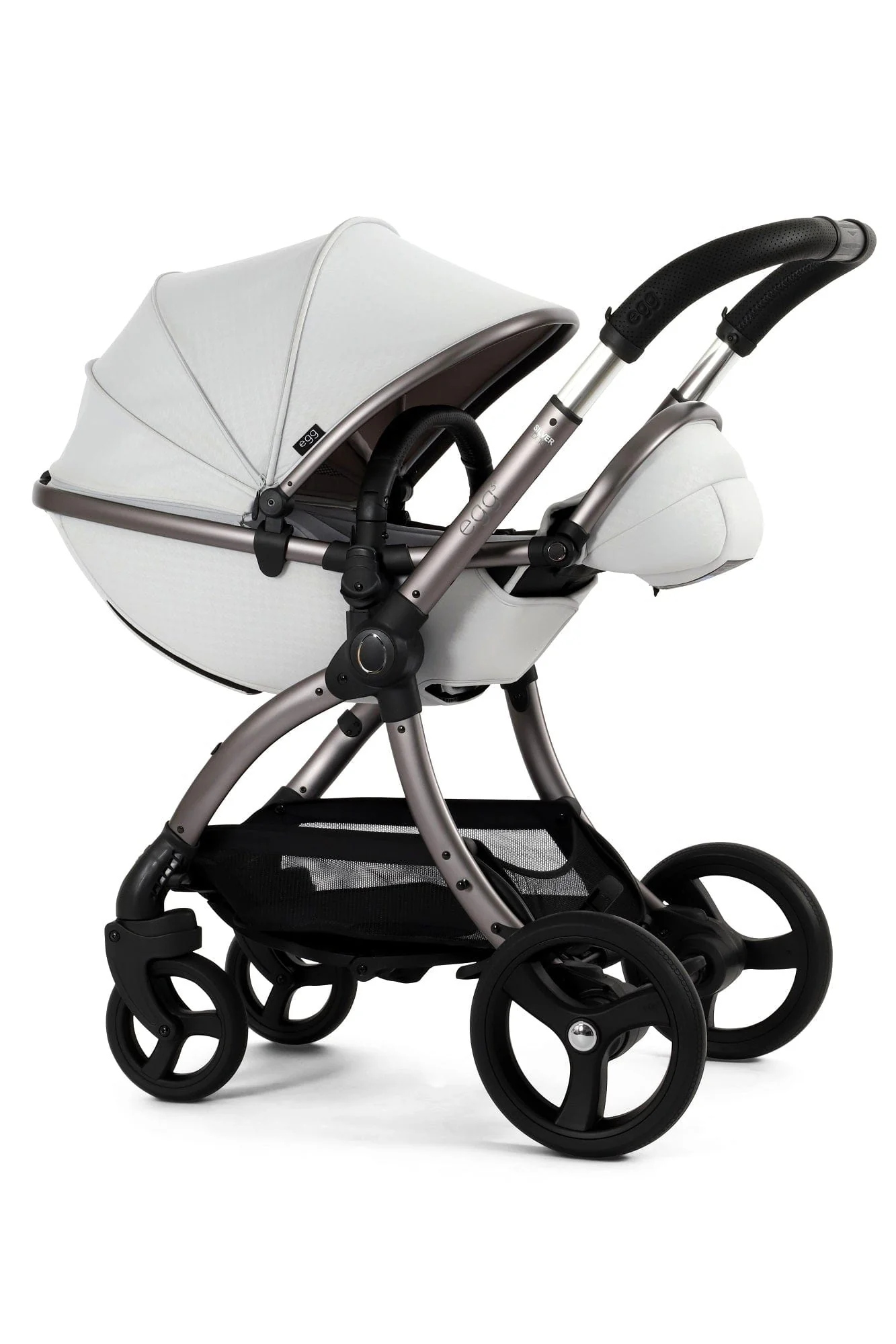Egg 3 Stroller and Carrycot - Houndstooth Silver - Image 32