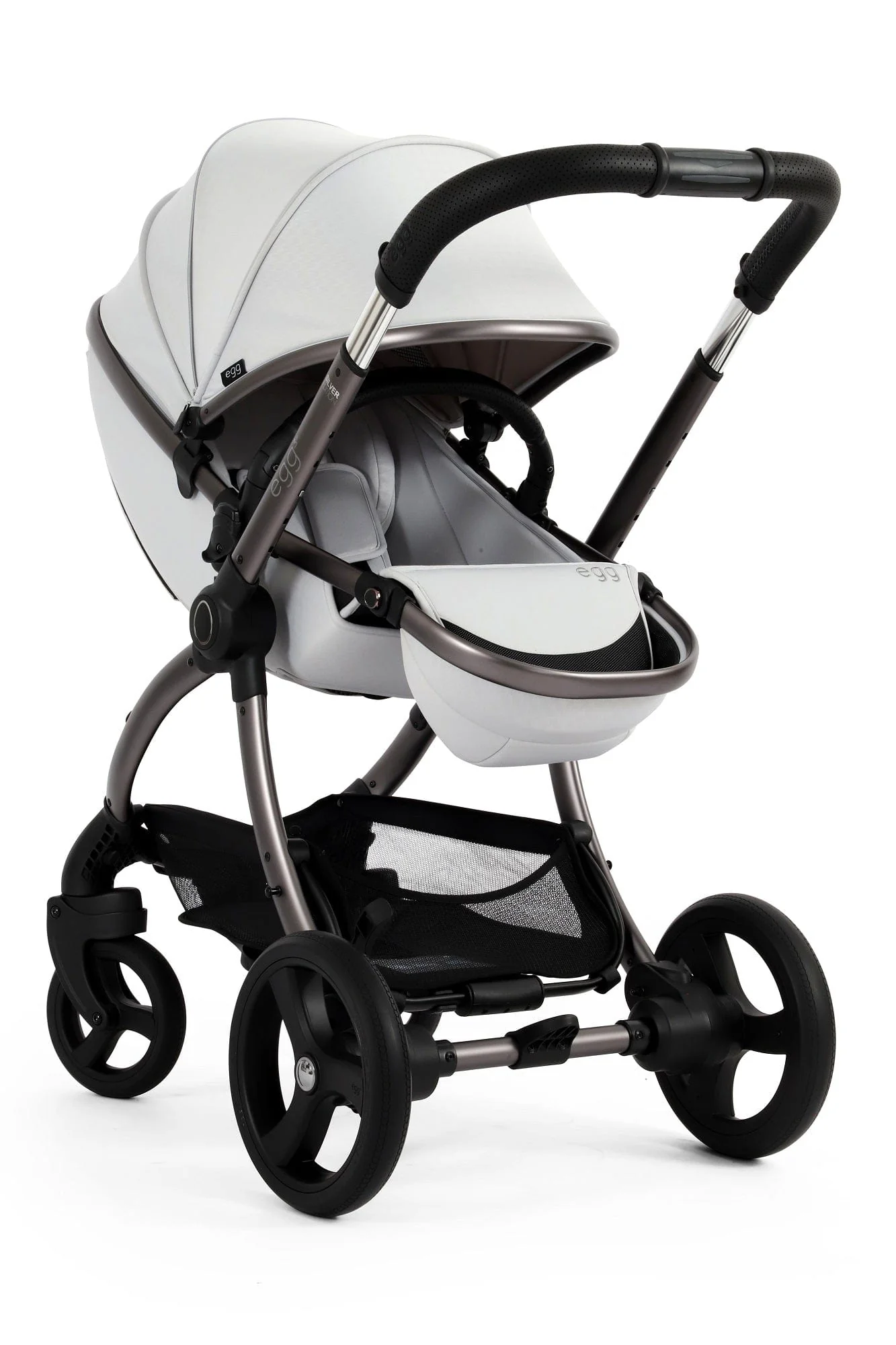 Egg 3 Stroller and Carrycot - Houndstooth Silver - Image 67