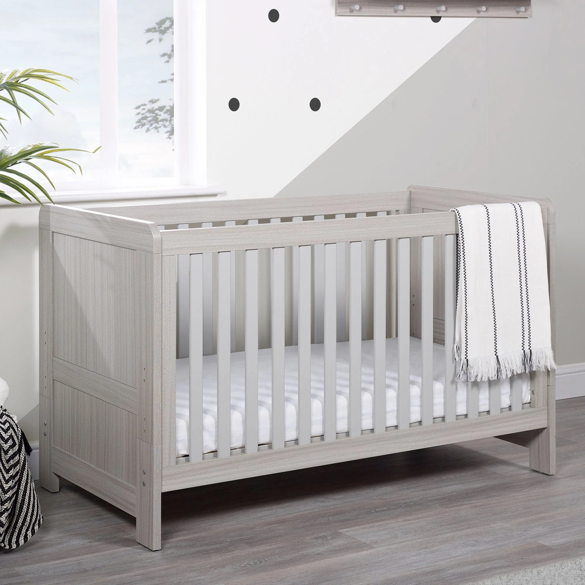 Ickle Bubba Pembrey Cot Bed - Ash Grey - Image 2
