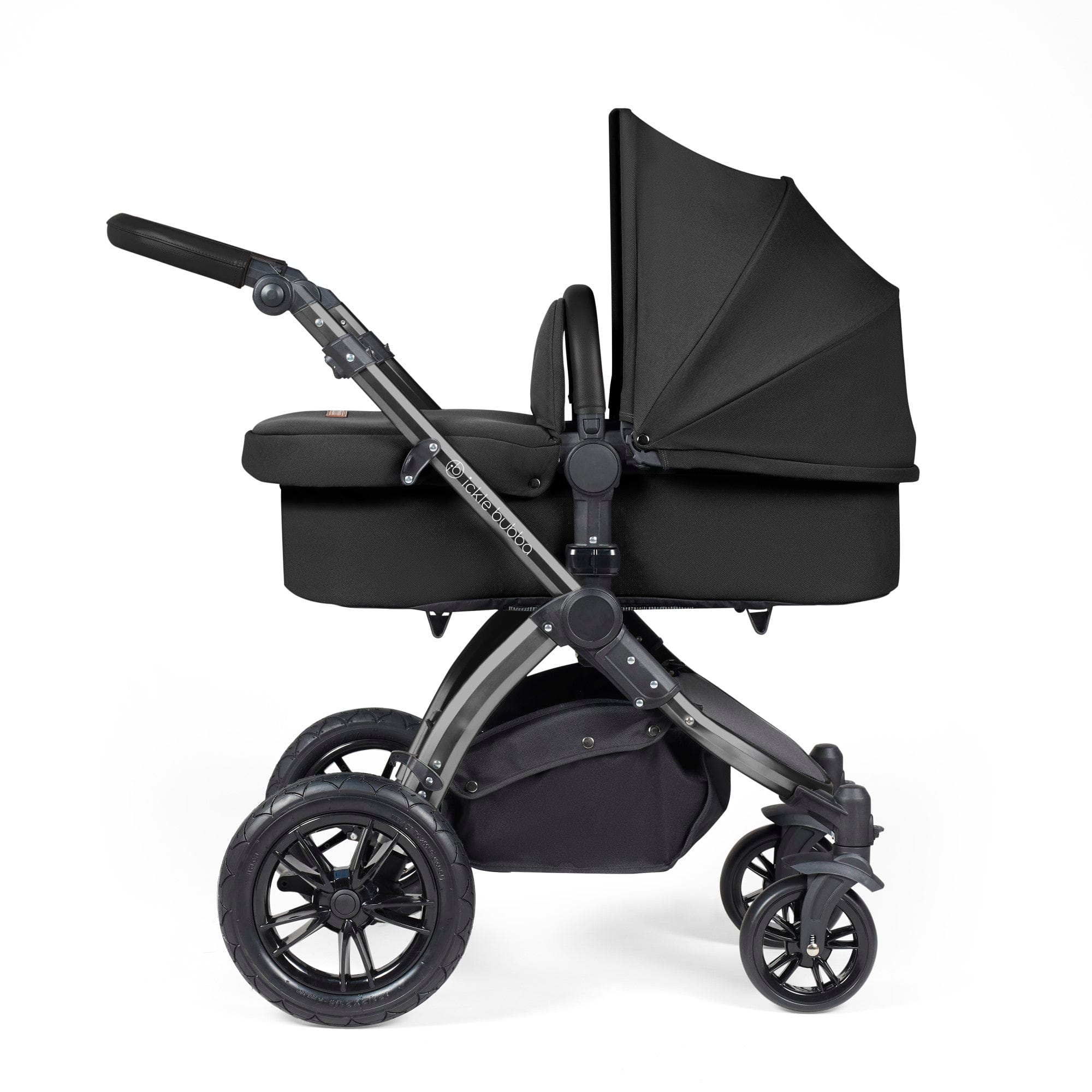 Ickle Bubba Stomp Luxe 12 Piece Travel System with i-Size Nimbus Car Seat & Spin ISOFIX Base - Black / Midnight / Black - Image 3