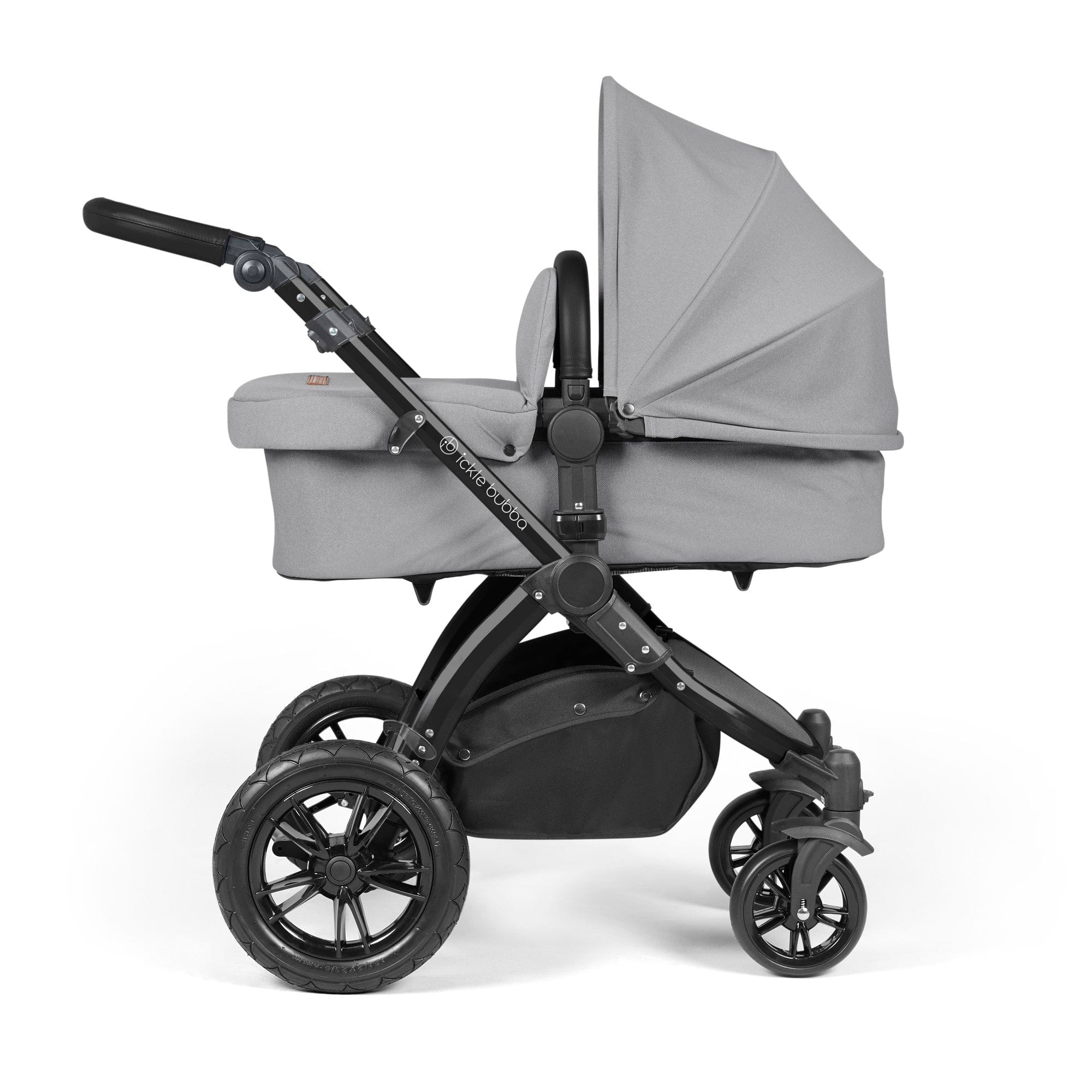 Ickle Bubba Stomp Luxe 12 Piece Travel System with i-Size Nimbus Car Seat & Spin ISOFIX Base - Black / Pearl Grey / Black - Image 3
