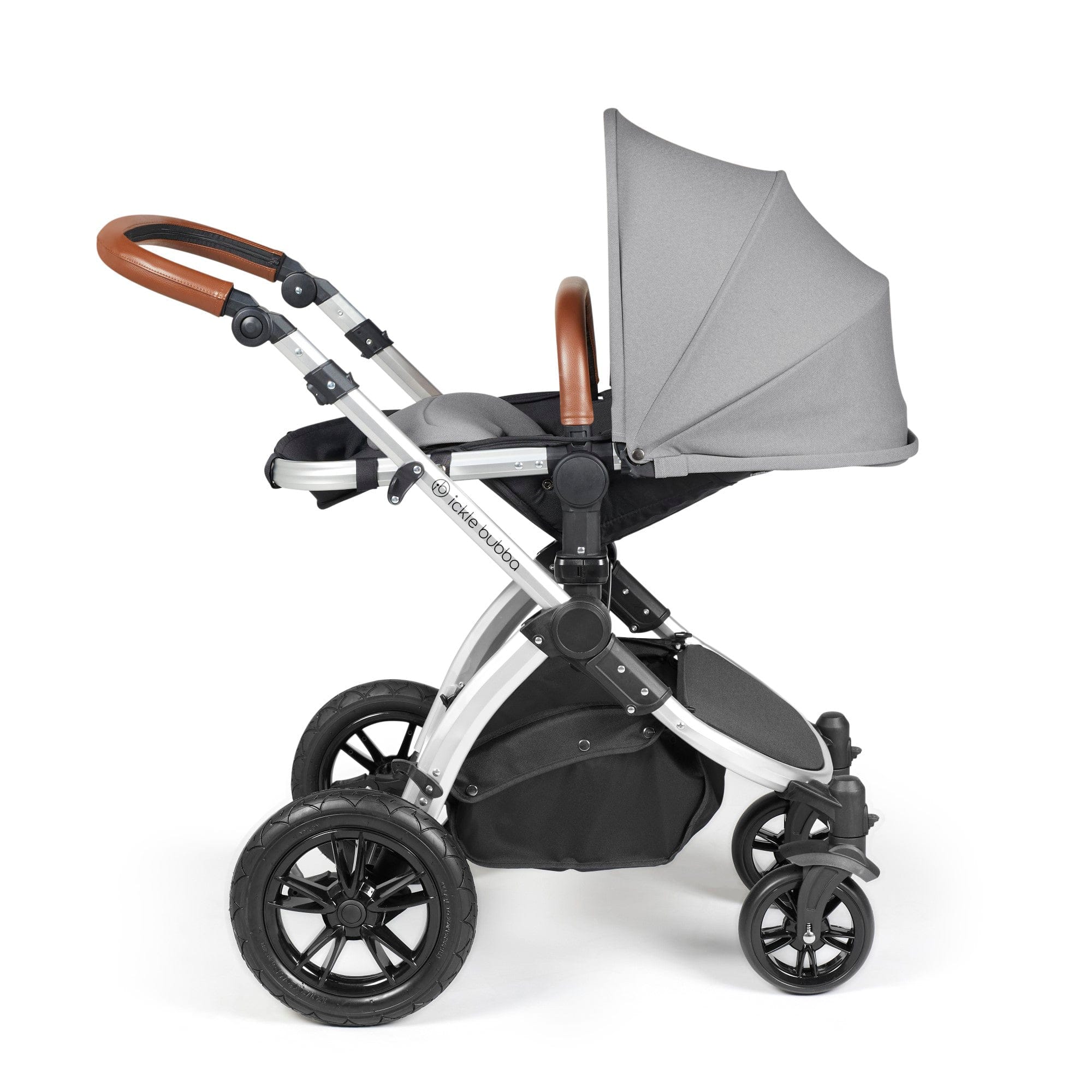 Ickle Bubba Stomp Luxe 12 Piece Travel System with i-Size Nimbus Car Seat & Spin ISOFIX Base - Silver / Pearl Grey / Tan - Image 8