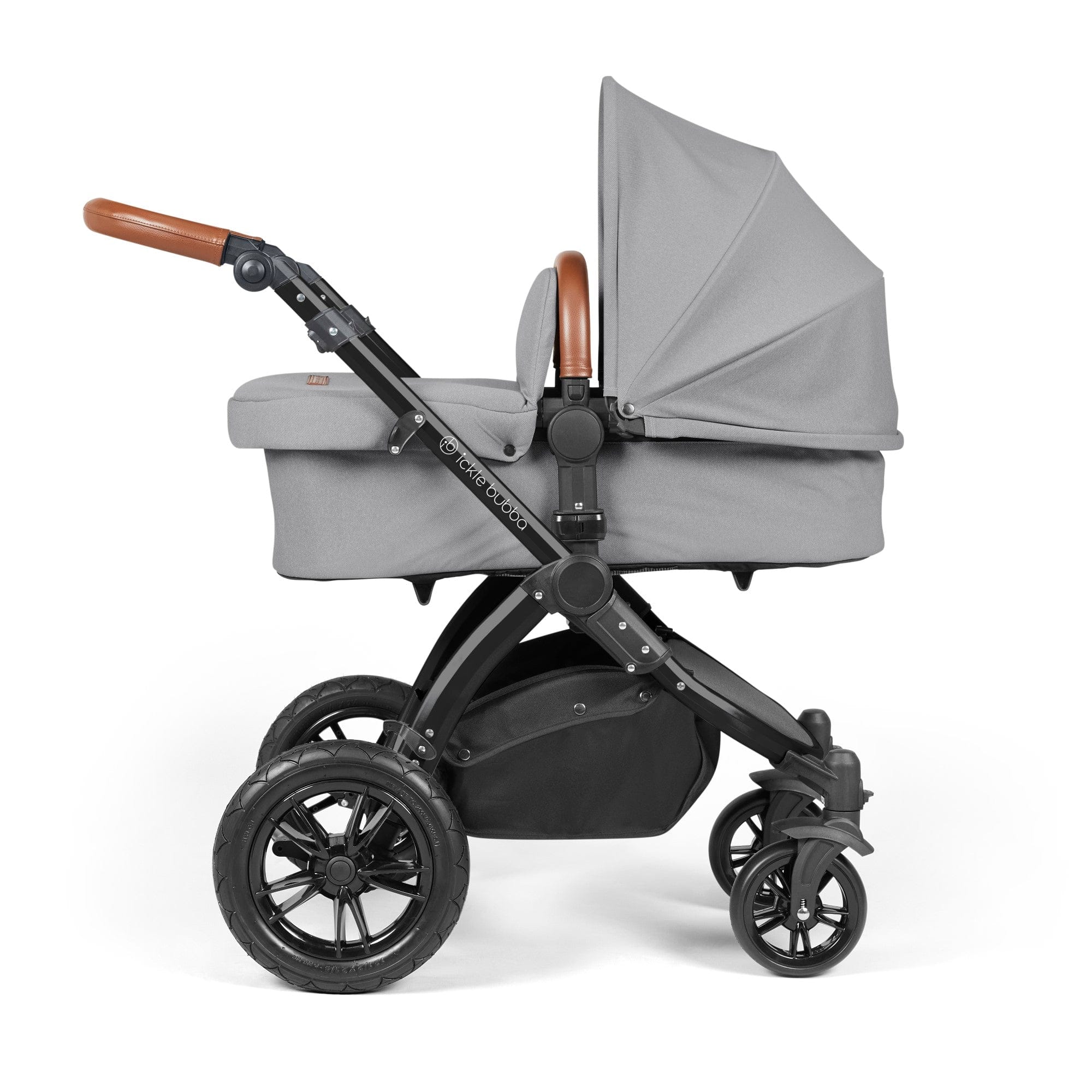 Ickle Bubba Stomp Luxe 9 Piece Pram - Black / Pearl Grey / Tan - Image 3