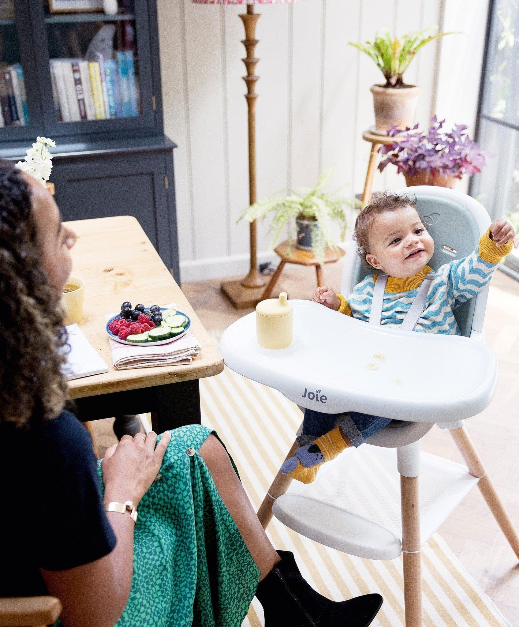 Joie Chestnut Highchair - Mist - Image 2