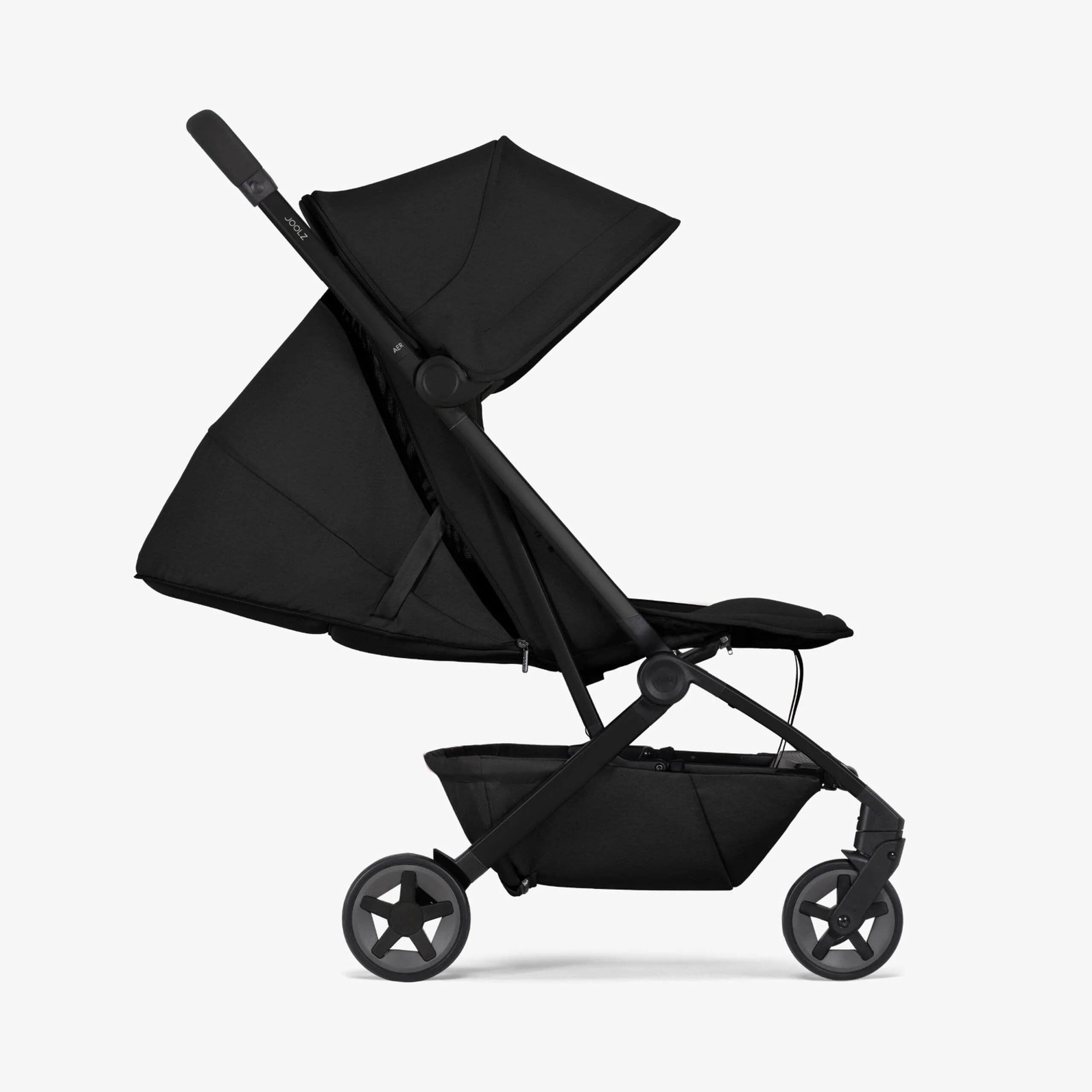 Joolz Aer2 Stroller & Carrycot - Space Black - Image 7