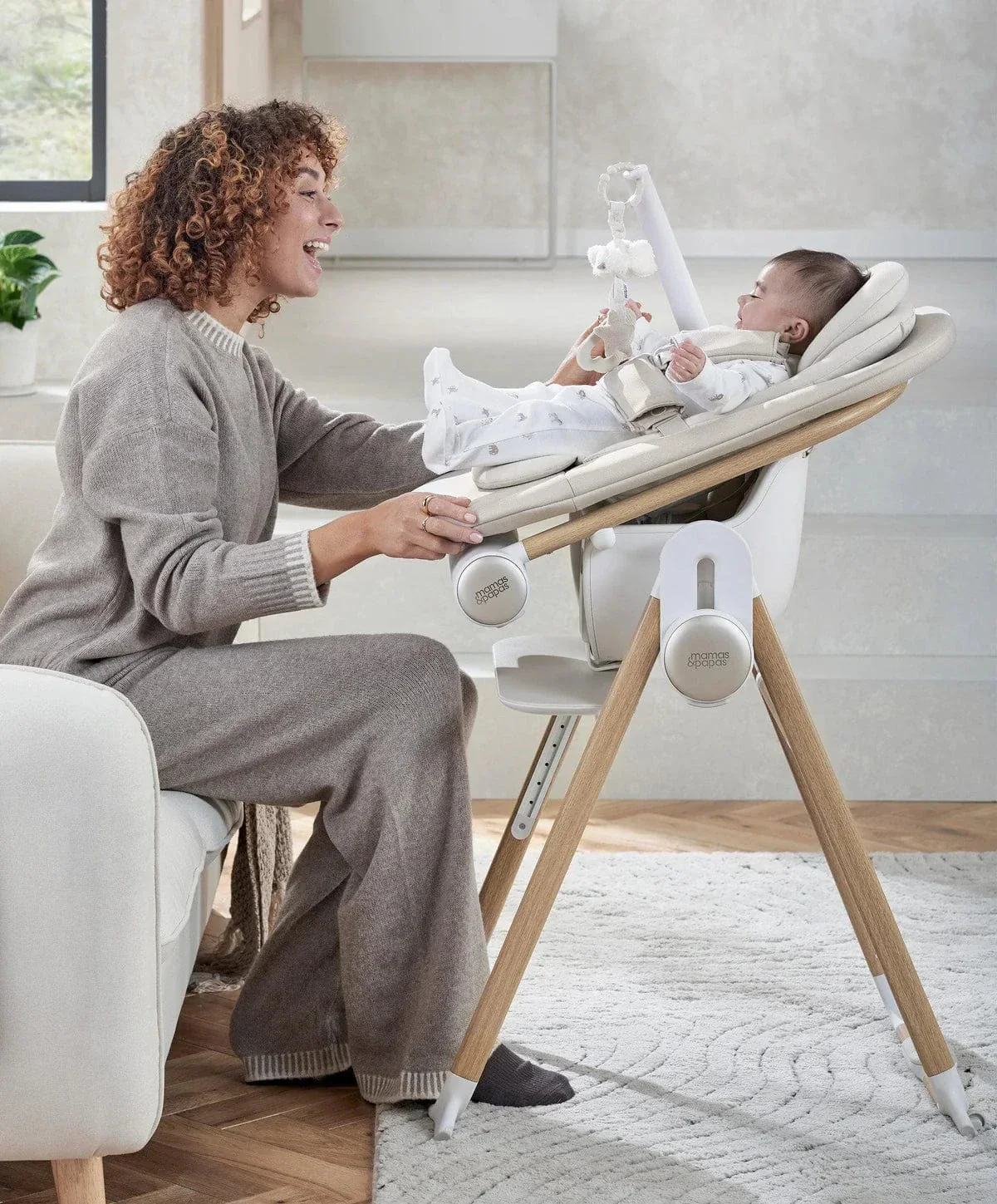 Mamas & Papas Eno Highchair, Bouncer & Cushion Bundle - Cashmere - Image 3