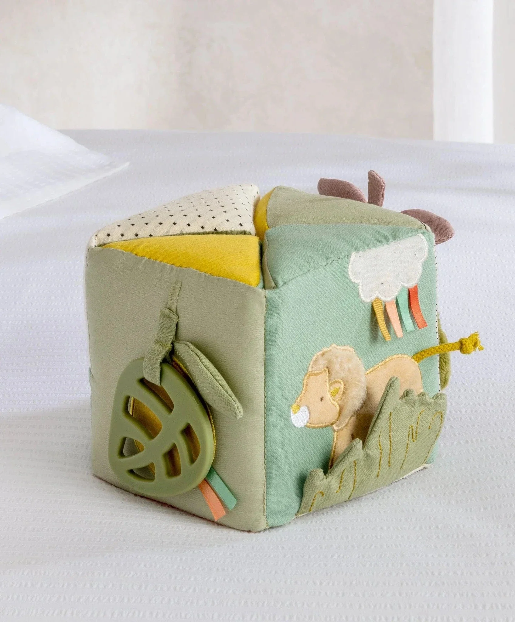 Mamas & Papas Folding Activity Cube - Image 7
