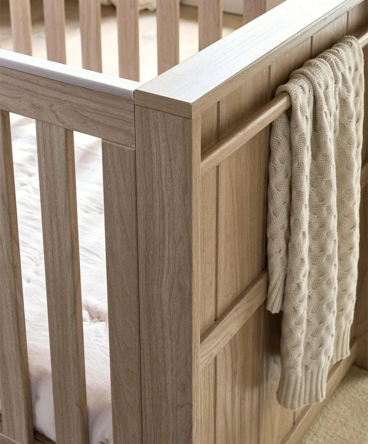 Mamas & Papas Franklin 4pc Furniture Set - Oak - Image 6