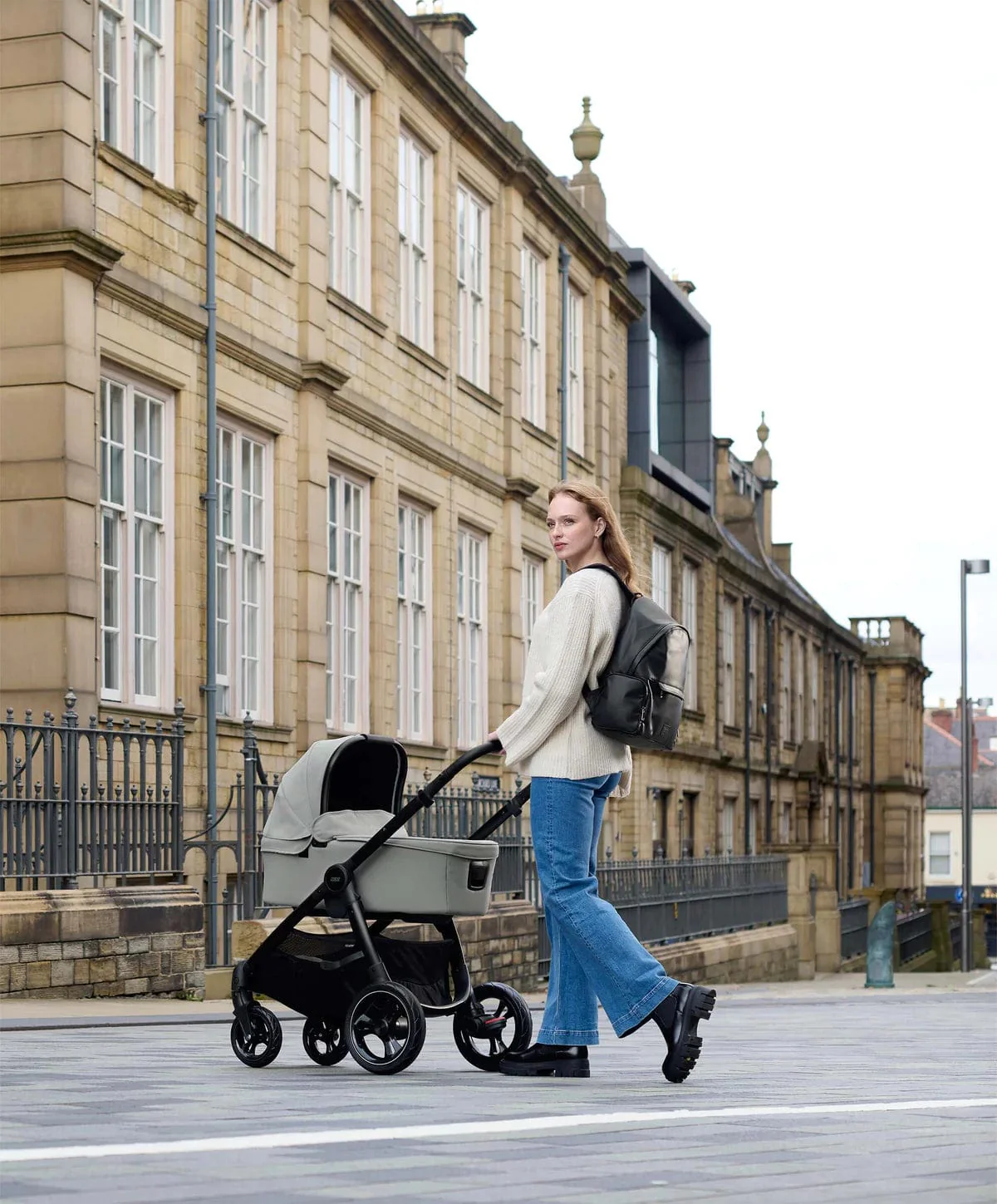 Mamas & Papas Ocarro 4 Pieces Starter Bundle - Flint - Image 3