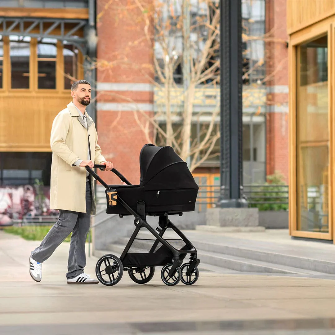 Maxi Cosi Oxford Pushchair 7 Pieces Essential Bundle - Twillic Black - Image 2