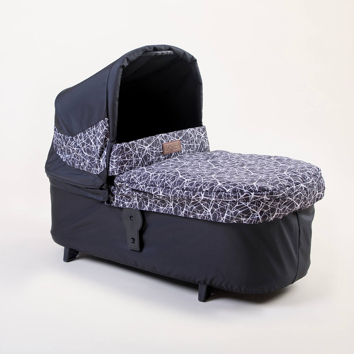Mountain Buggy Carrycot Plus for Terrain - Graphite