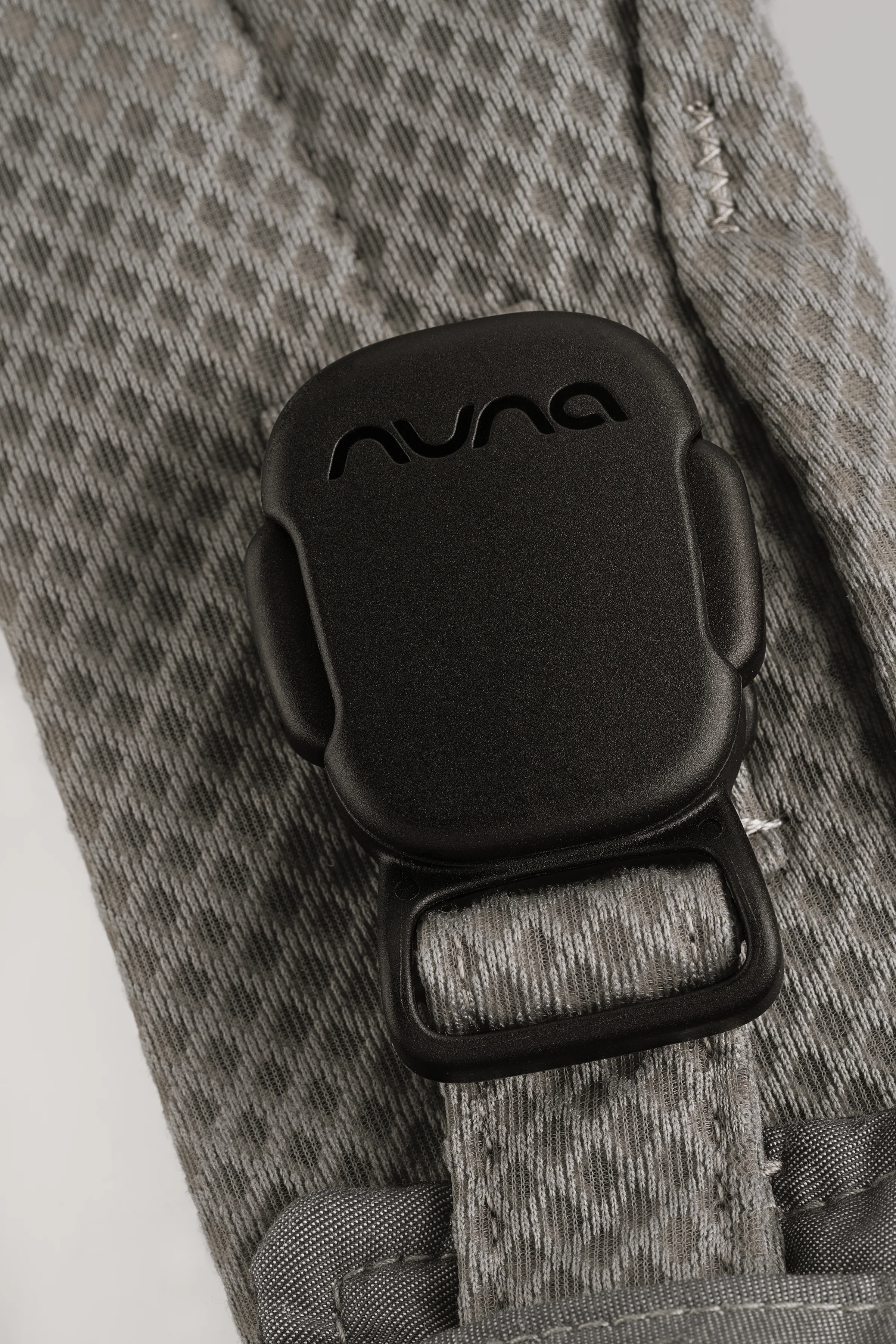 Nuna CUDL DEUX Baby Carrier - Shadow - Image 24