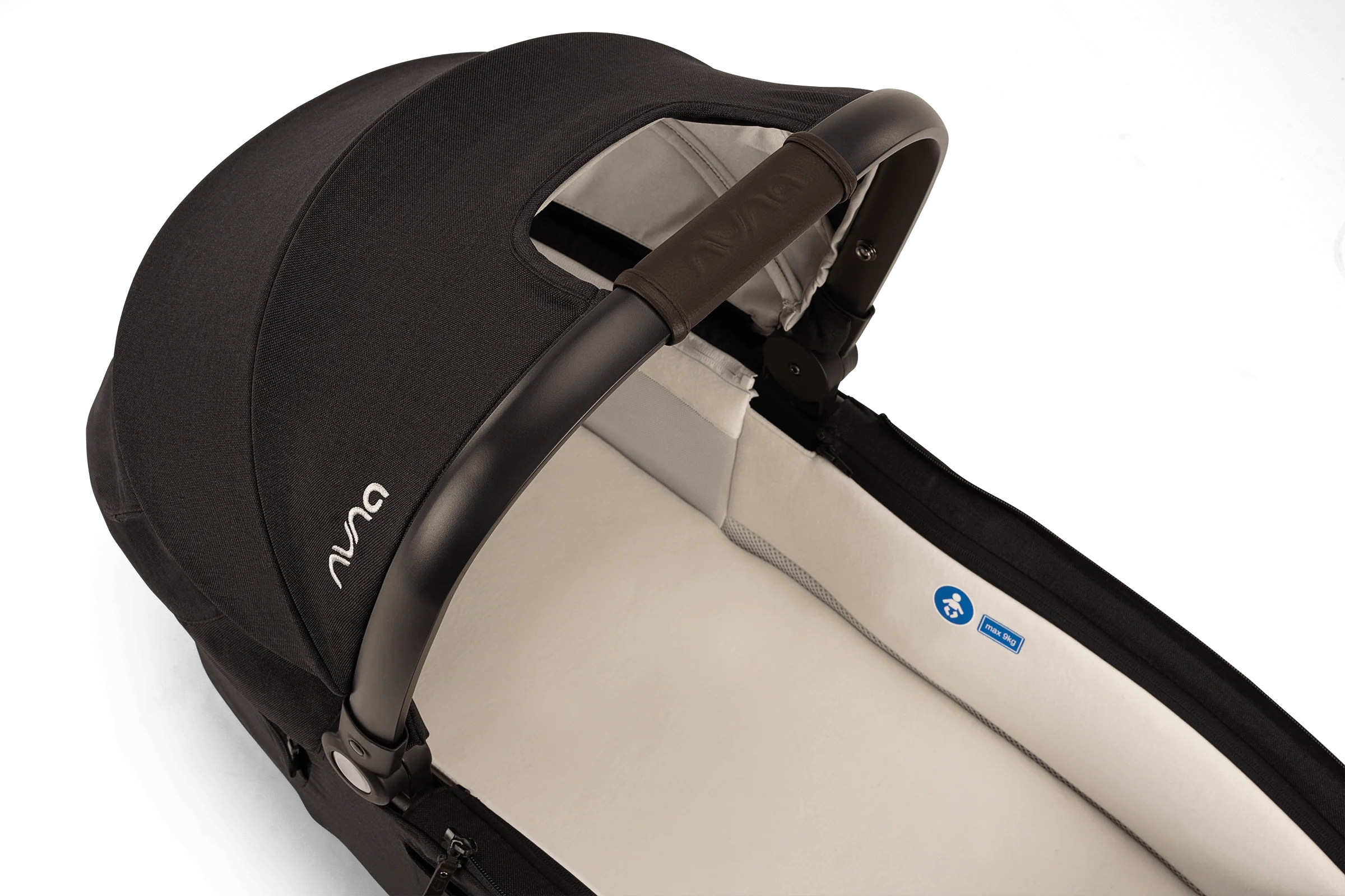Nuna Demi NEXT Carrycot - Caviar OPEN BOX - Image 6