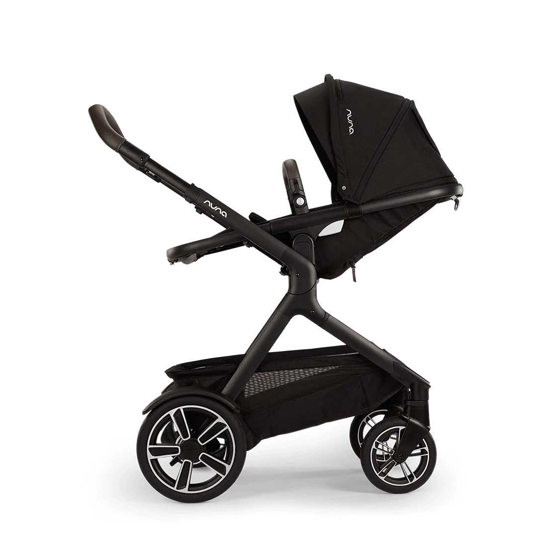 Nuna Demi NEXT Stroller & PIPA Urbn Car Seat - Caviar - Image 8
