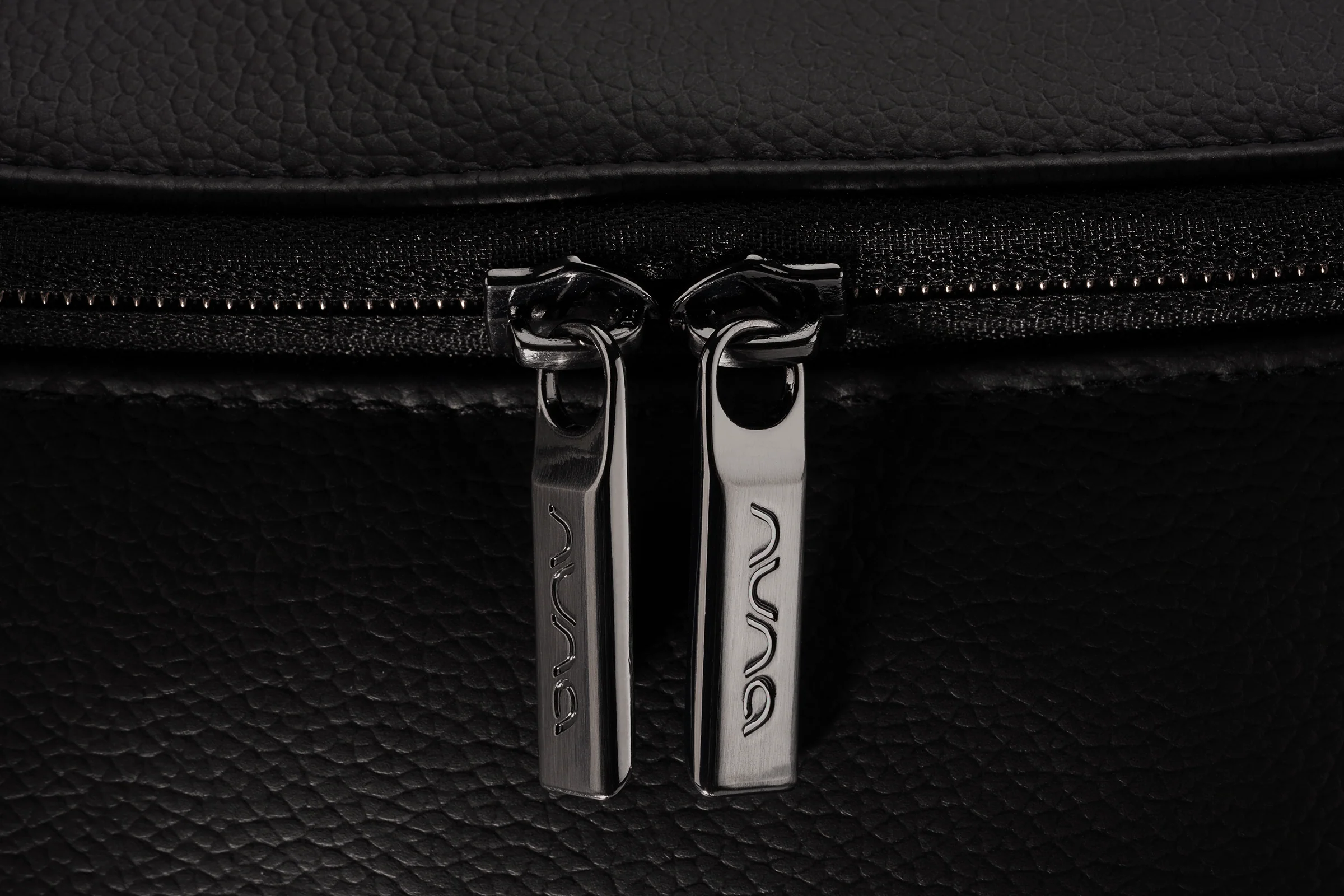 Nuna Essential Bag - Caviar - Image 17