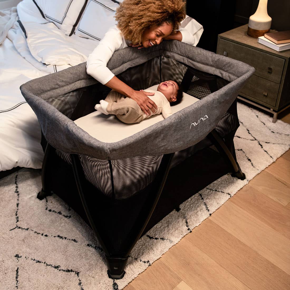 Nuna Sena Aire Travel Cot Inc. Zip On Bassinet - Charcoal - Image 3