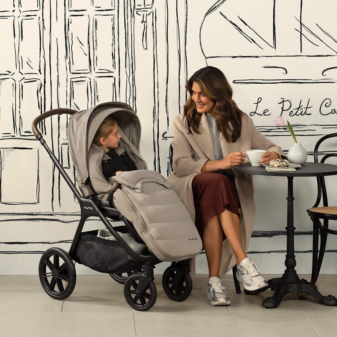 Nuna Triv LX Pram Bundle - Cosmopolitan - Image 2