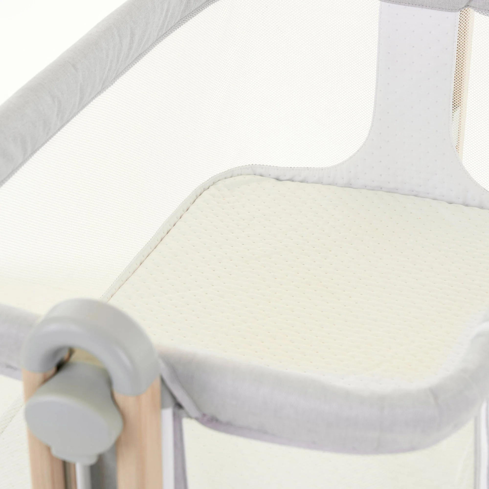 OBaby Cloud Bedside Crib - Grey - Image 8