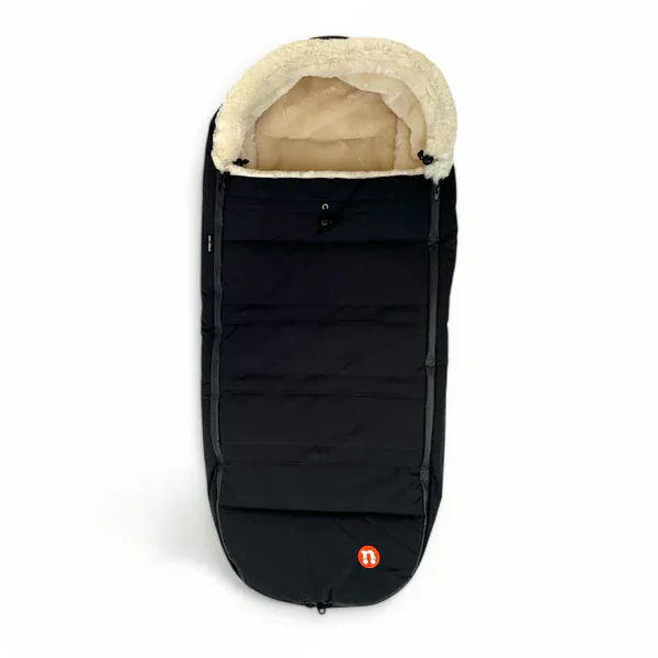 Out N About Nipper V6 Adventure Bundle - Summit Black - Image 3