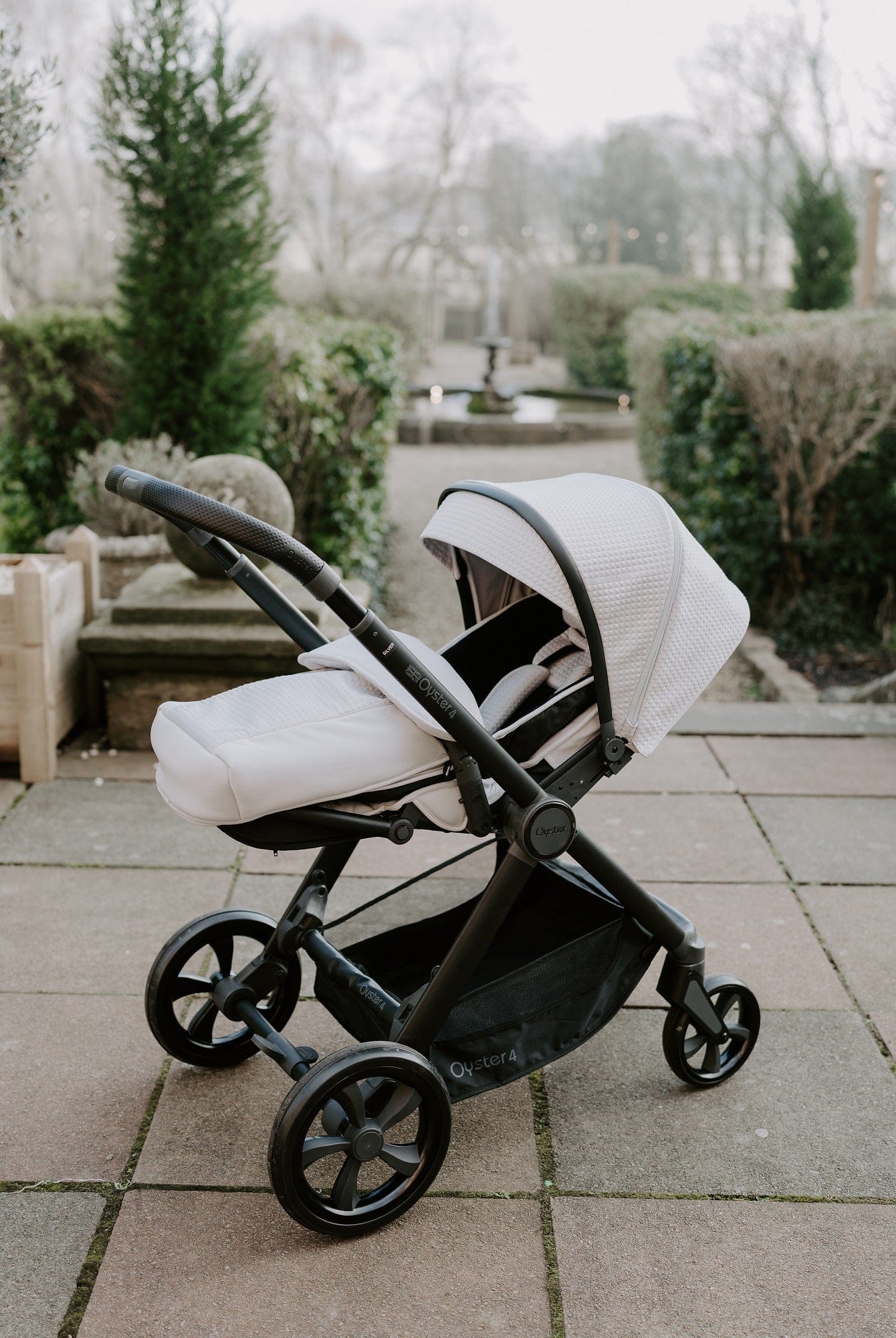 Oyster 4 Luxury (Cloud T) Travel System - Jubilee - Image 20