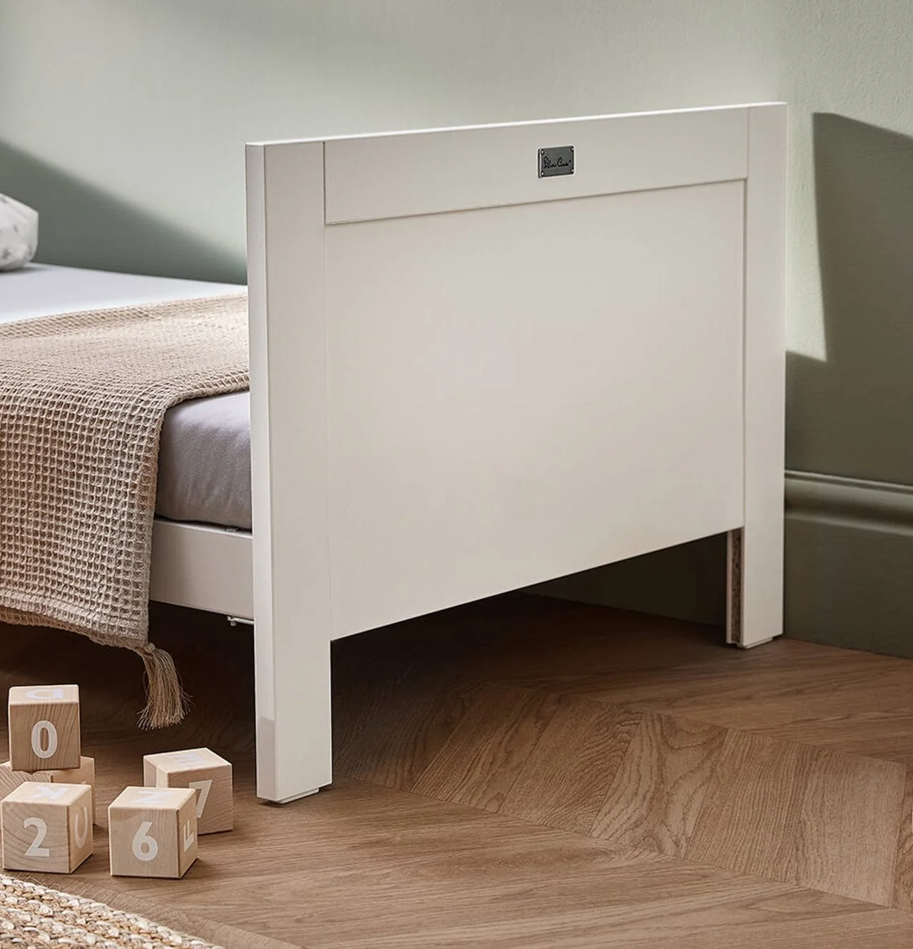 Silver Cross Bromley 3 Piece Furniture Set - White - Image 10
