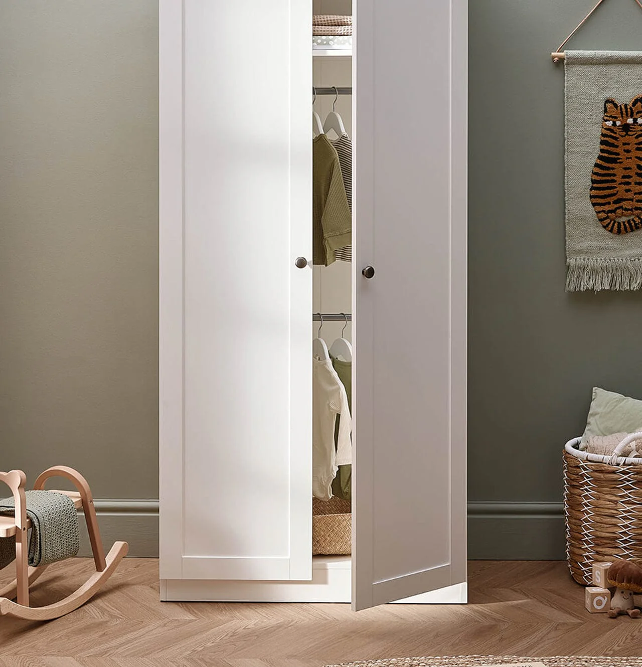 Silver Cross Bromley Cot Bed and Wardrobe - White - Image 13