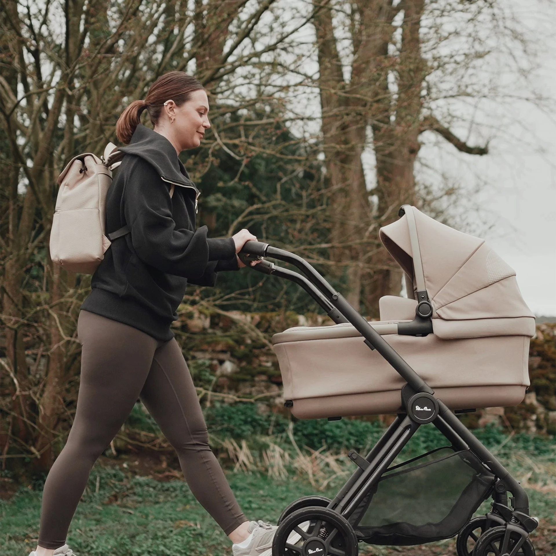 Silver Cross Reef 2 with First Bed Folding Carrycot - Space - Image 5