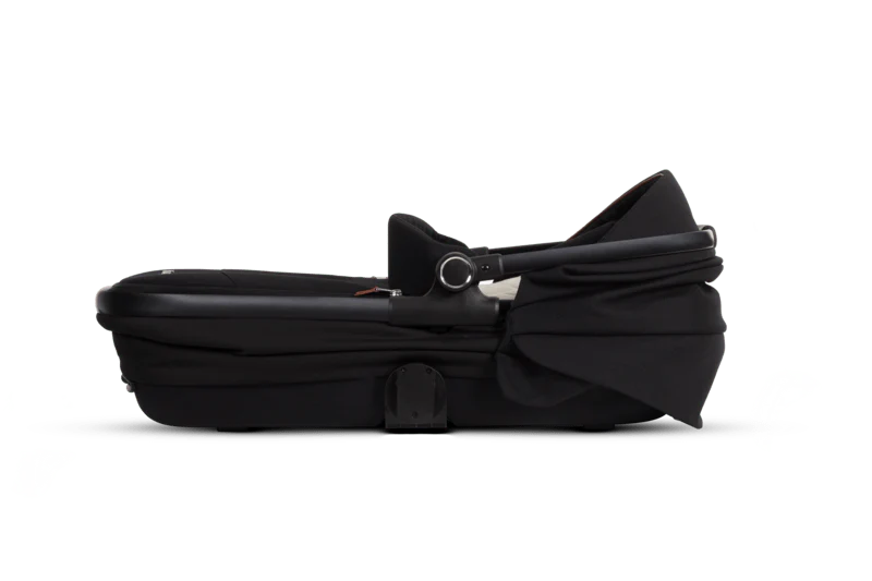Silver Cross Reef First Bed Folding Carrycot - Orbit - Image 2