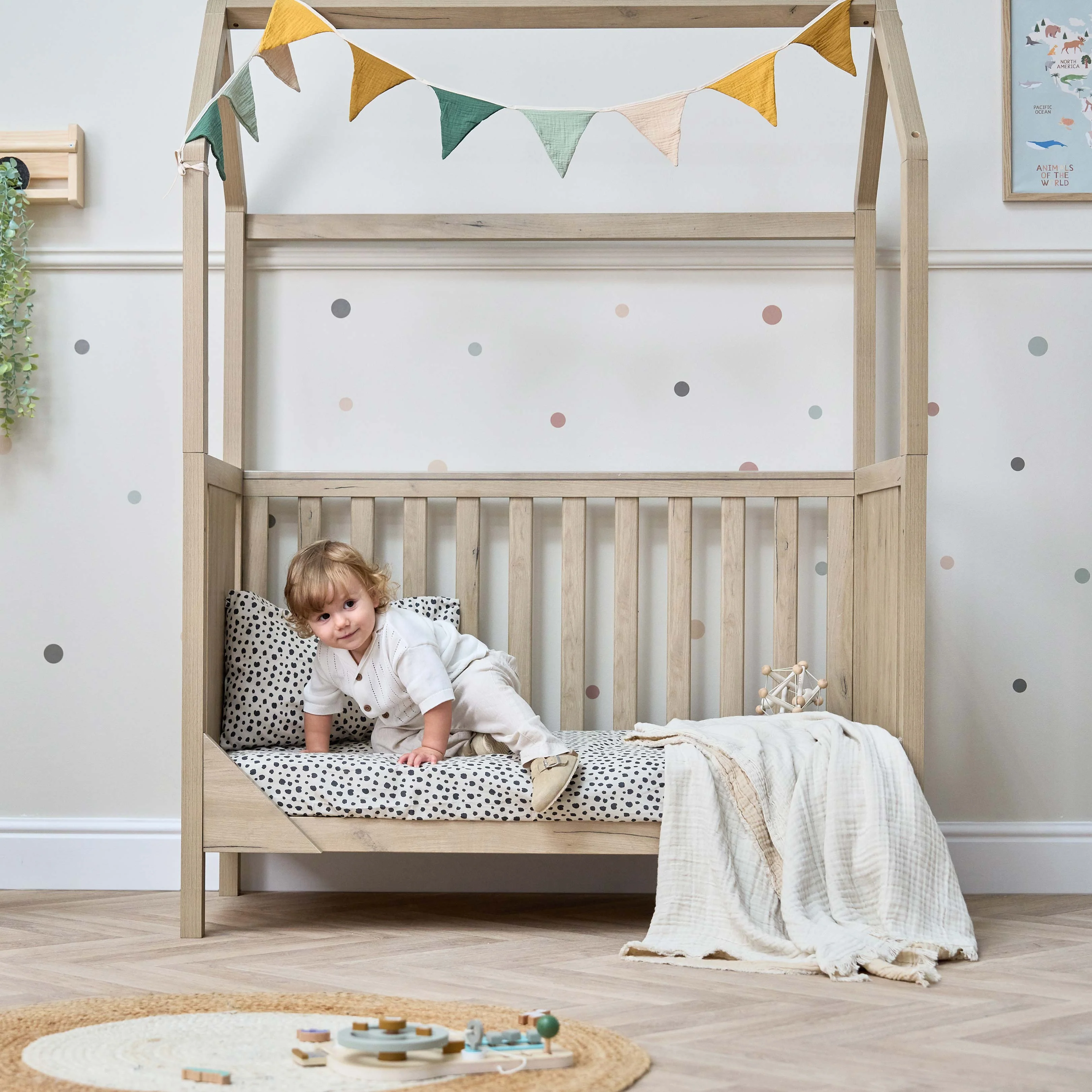 Tutti Bambini Casa 3in1 Mini House Cot Bed (120 x 60cm) - Harvest Oak - Image 10