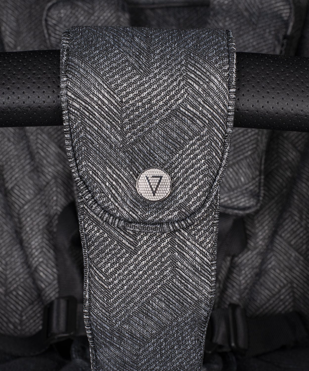 Venicci 4 in 1 Tinum UPLINE Cloud T Travel System - Slate Grey - Image 13